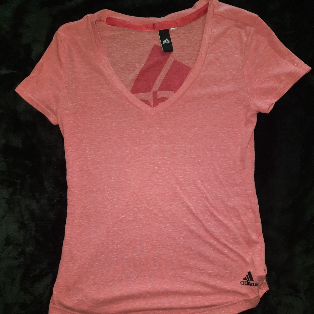 Adidas Tshirt